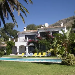 El Capricho Villa